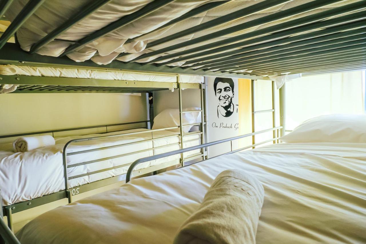 Help Yourself Hostels - Restelo Lizbona Zewnętrze zdjęcie