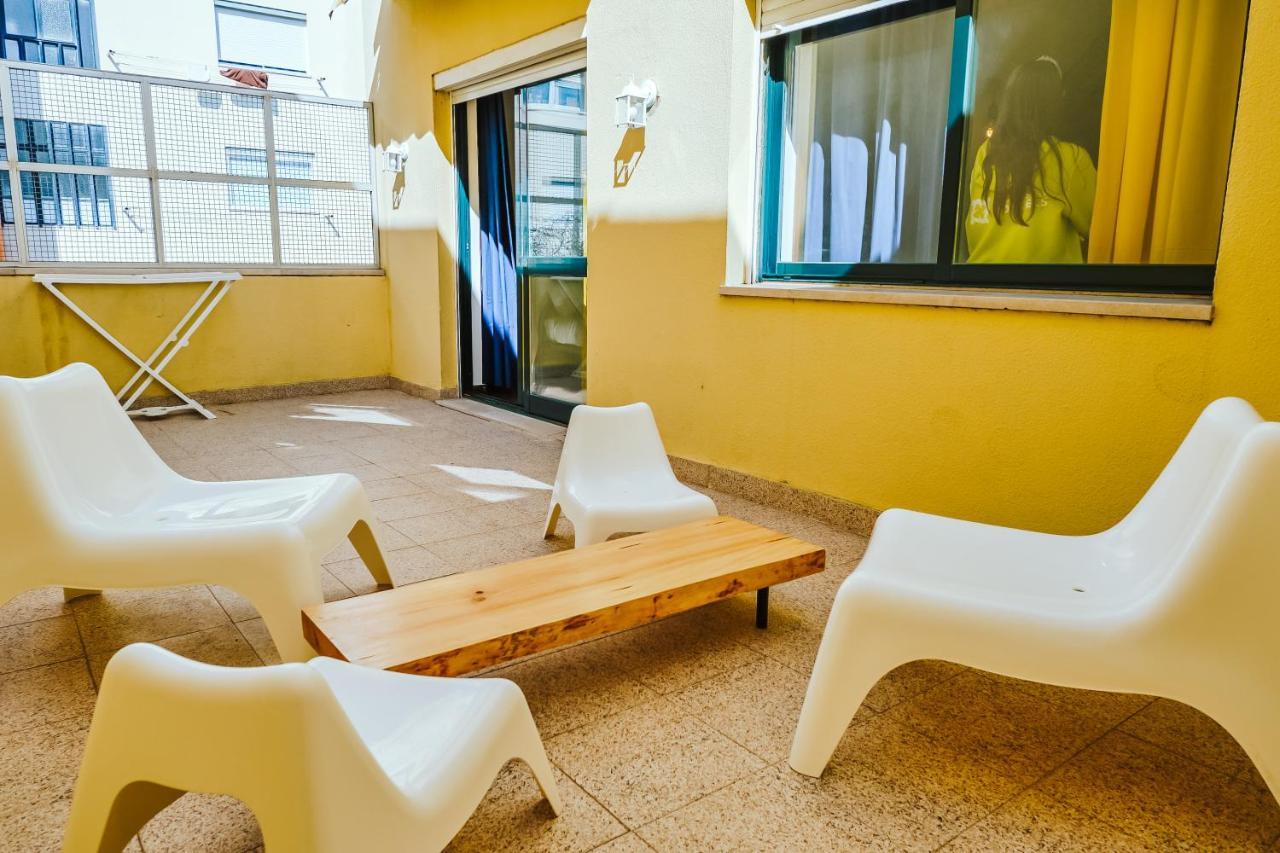 Help Yourself Hostels - Restelo Lizbona Zewnętrze zdjęcie