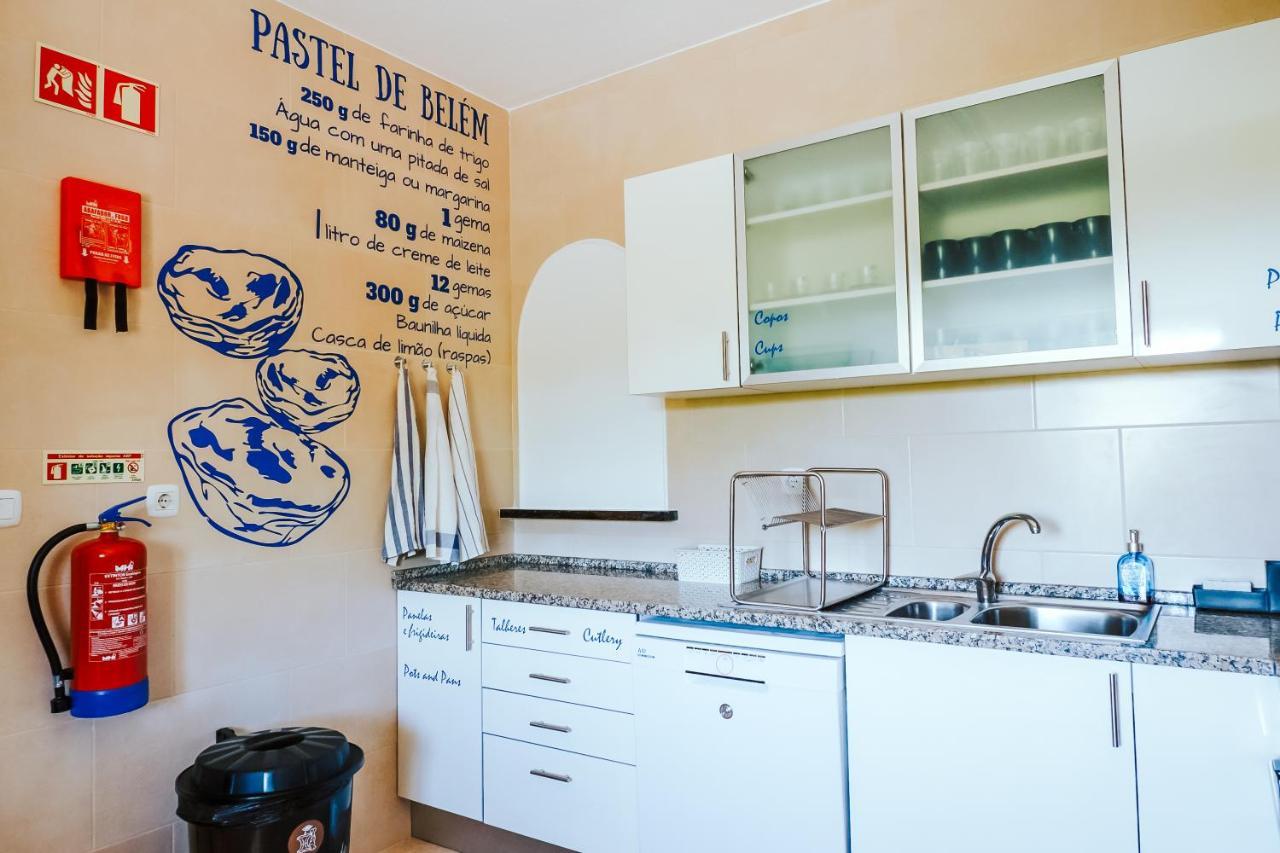 Help Yourself Hostels - Restelo Lizbona Zewnętrze zdjęcie
