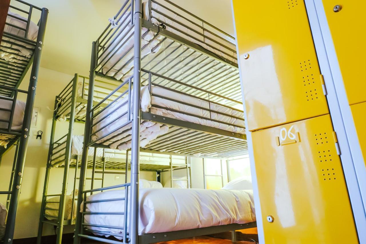 Help Yourself Hostels - Restelo Lizbona Zewnętrze zdjęcie