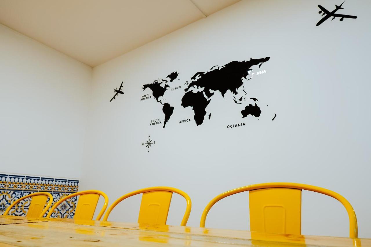 Help Yourself Hostels - Restelo Lizbona Zewnętrze zdjęcie